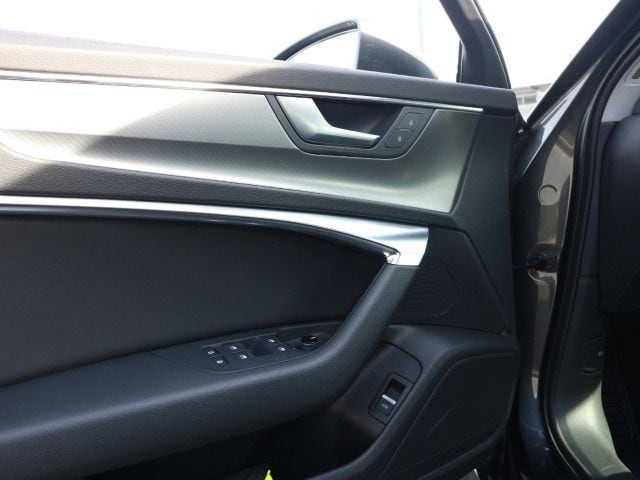 Audi A6 45 TFSI Avant Quattro S-Tronic