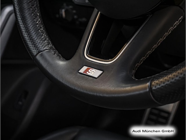 Audi Q2 30 TFSI S-Line