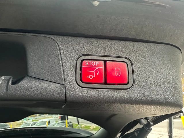 Mercedes-Benz EQB 300 4MATIC AMG Line