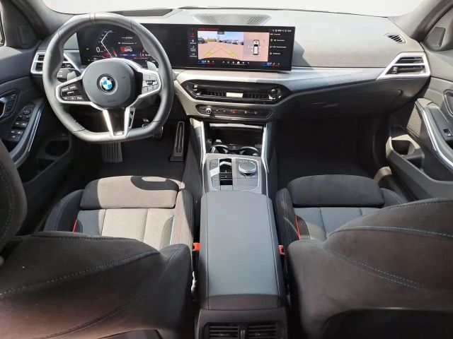 BMW 320 320d M-Sport Touring xDrive