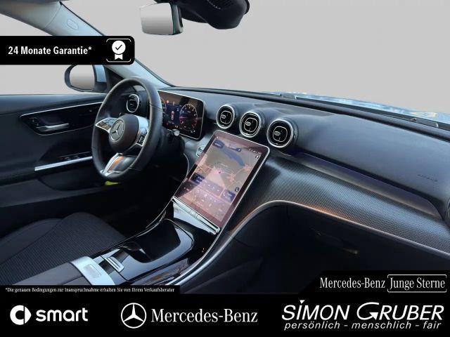 Mercedes-Benz C 180 AVANTGARDE Sedan