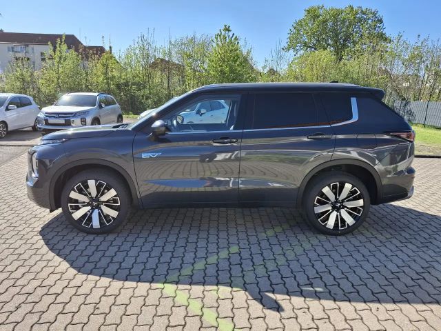 Mitsubishi Outlander 4WD PHEV