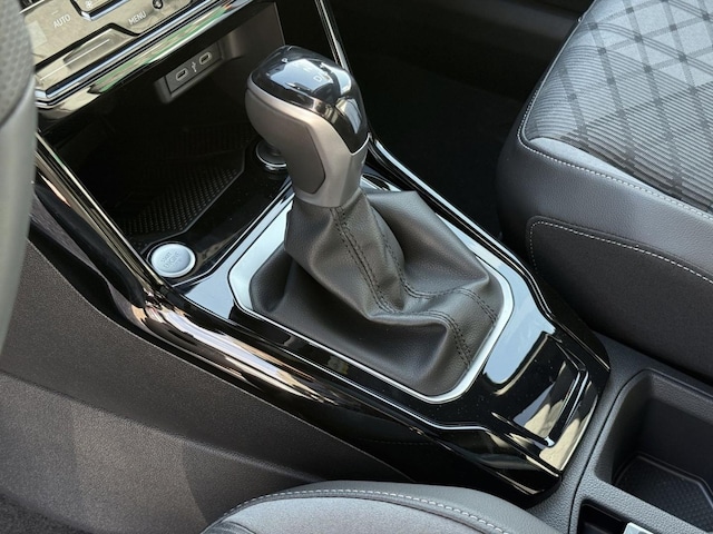 Volkswagen T-Roc 1.5 TSI DSG IQ.Drive R-Line