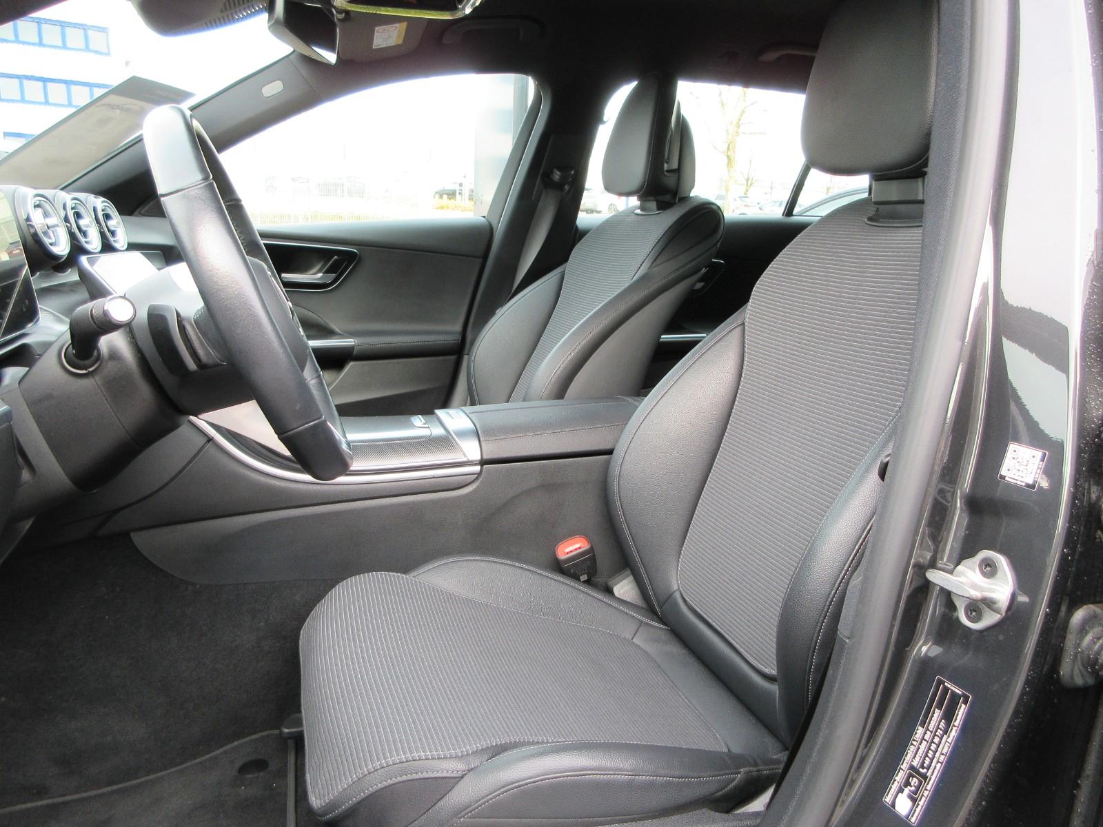 Mercedes-Benz C 200 AVANTGARDE Estate