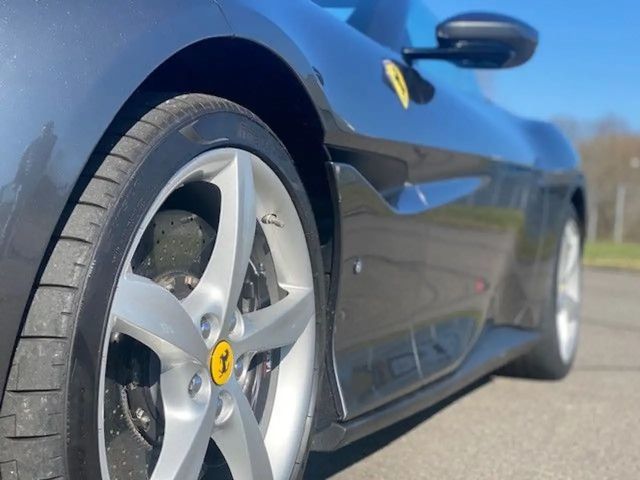 Ferrari Portofino Cabrio-Coupe