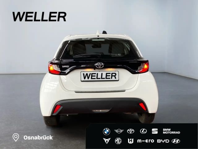 Toyota Yaris 1.0 VVT-i Comfort Hatchback