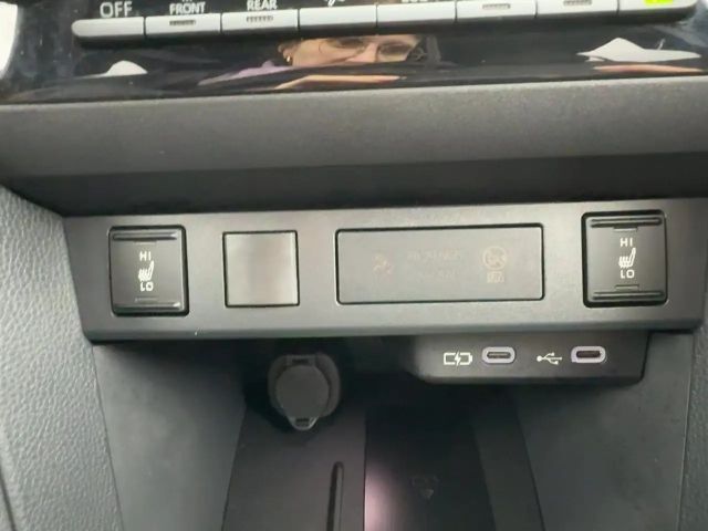 Toyota Yaris Cross Team D