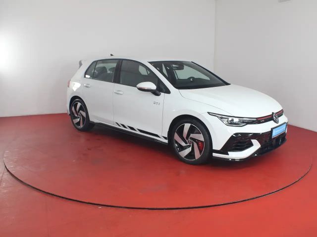 Volkswagen Golf 2.0 TSI DSG GTI
