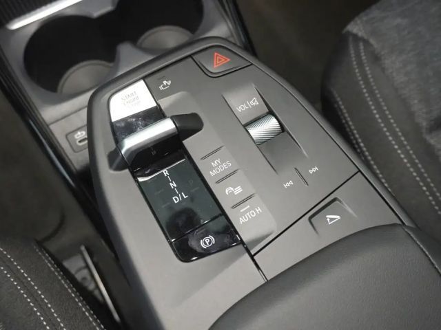 BMW 216 216i Active Tourer Sedan