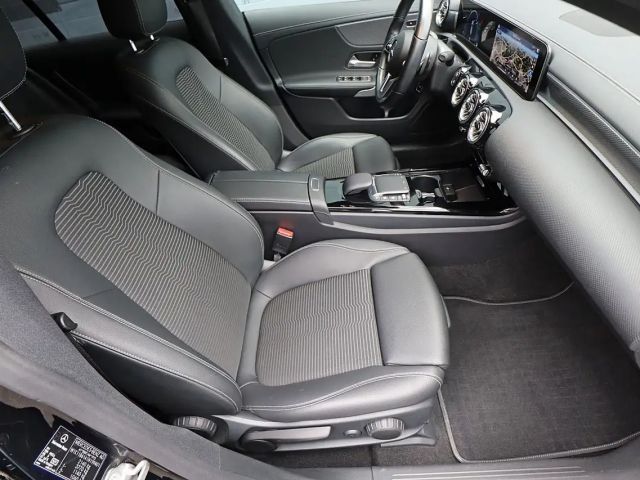 Mercedes-Benz CLA 220 CLA 220 d Shooting Brake