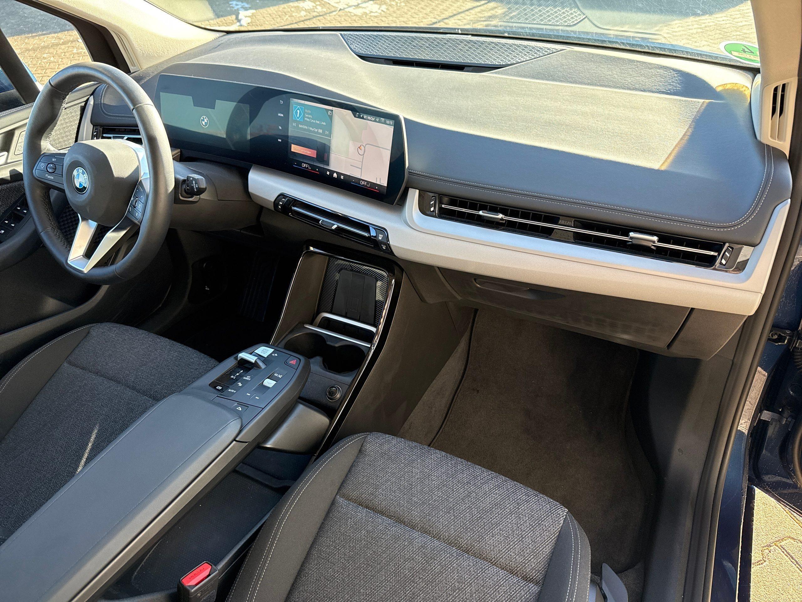 BMW 220 220i Active Tourer