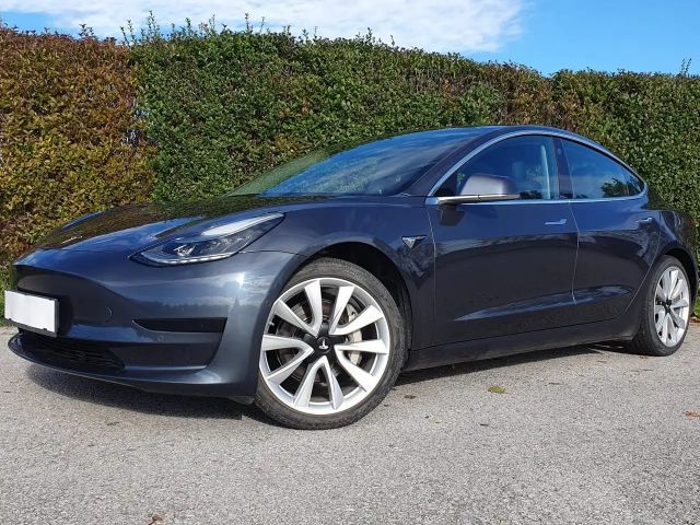 Tesla Model 3 RWD Standard Range