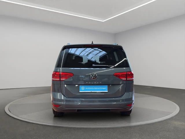 Volkswagen Touran 1.5 TSI Comfortline