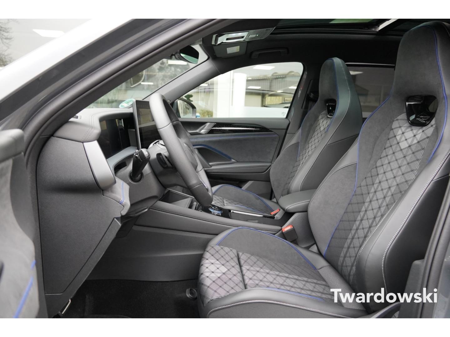 Volkswagen Tayron R-Line eHybrid