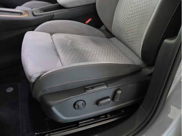 Cupra Born VZ eBoost