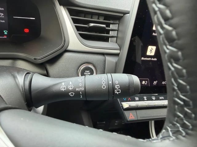 Mitsubishi ASX Invite