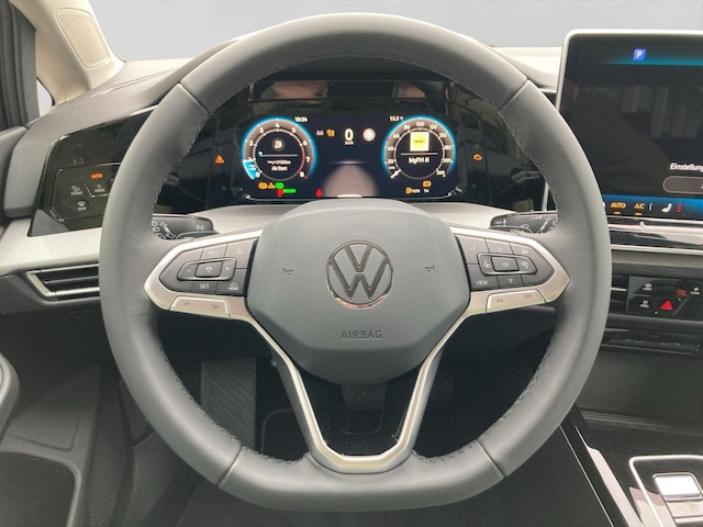 Volkswagen Golf 1.5 eTSI DSG Style