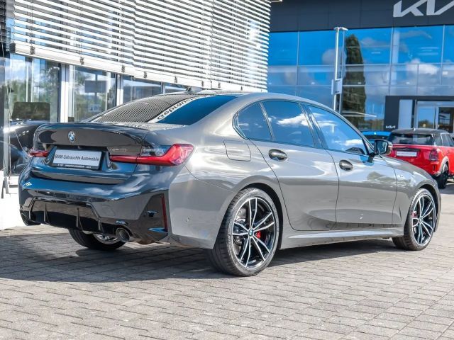 BMW 330 330i M-Sport Sedan