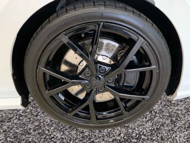 Volkswagen Golf IQ.Drive