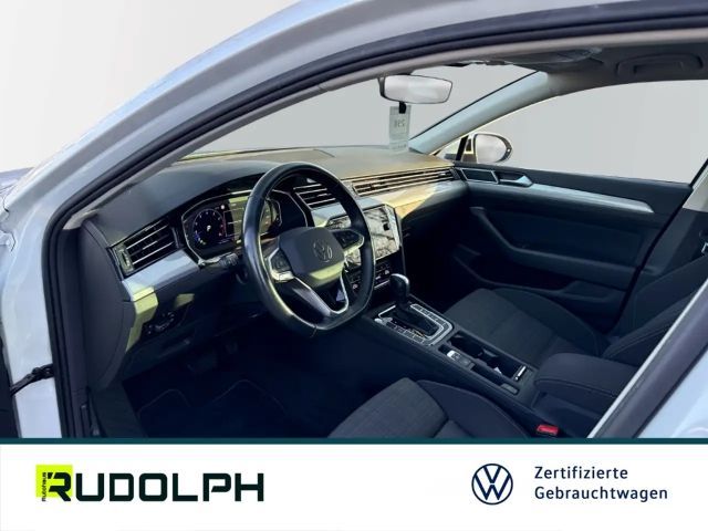 Volkswagen Passat 1.5 TSI Business DSG Variant