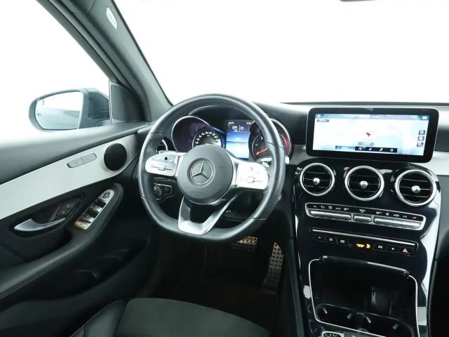 Mercedes-Benz GLC 300 4MATIC AMG Line