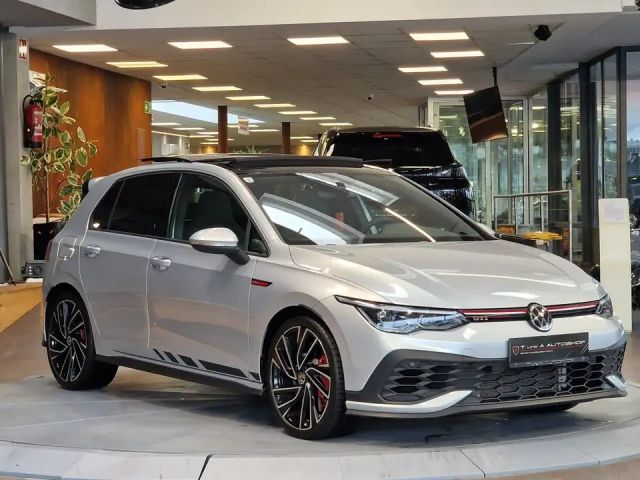 Volkswagen Golf DSG GTI