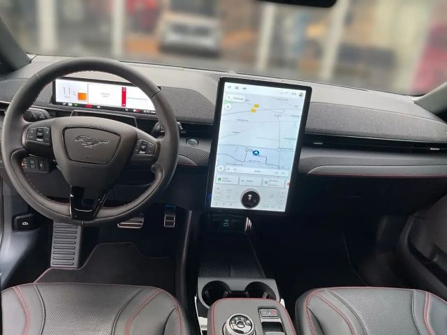 Ford Mustang Mach-E AWD Premium