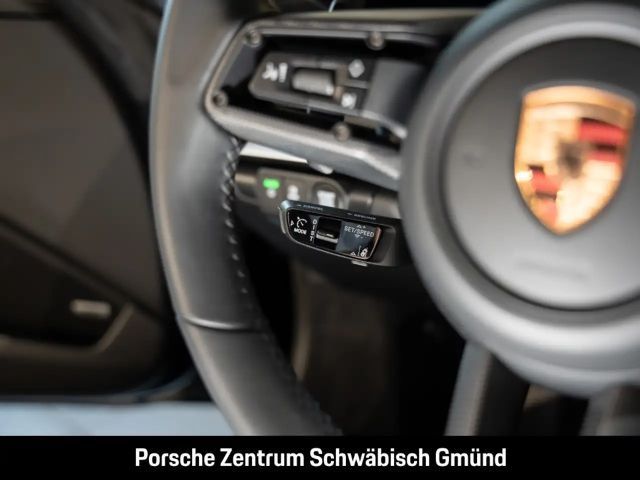 Porsche 992 Carrera Coupé