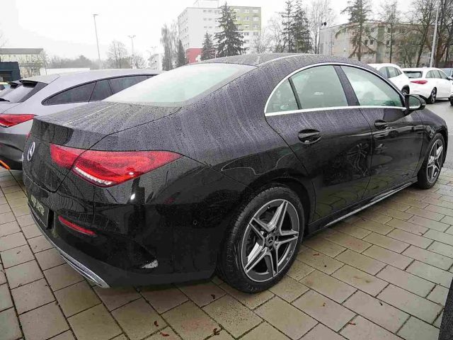 Mercedes-Benz CLA 200 AMG Line CLA 200 d Coupé