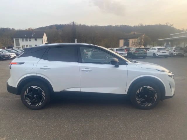 Nissan Qashqai DIG-T N-Connecta