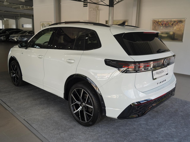 Volkswagen Tiguan DSG R-Line Style