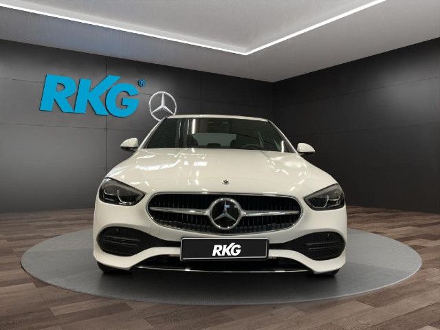 Mercedes-Benz C 200 Sedan