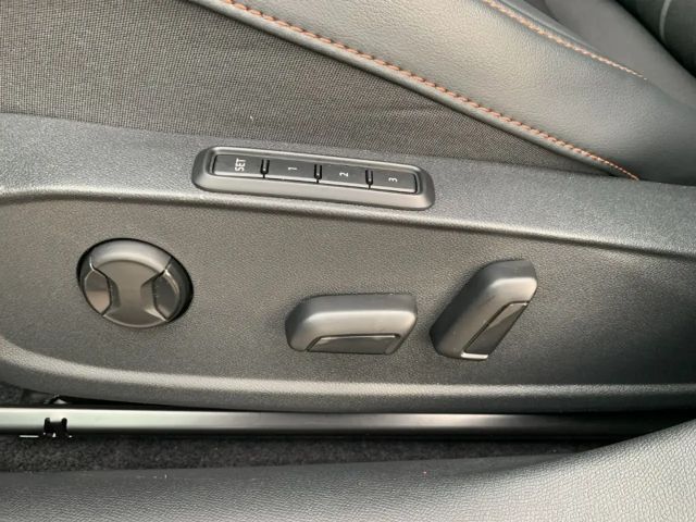 Cupra Leon 2.0 TSI 4Drive Sportstourer VZ