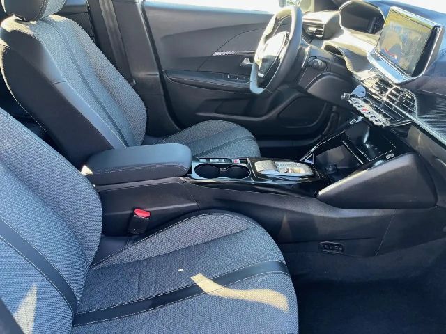 Peugeot 2008 Allure Pack Hybrid