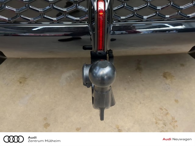 Audi RS Q8 Performance Quattro