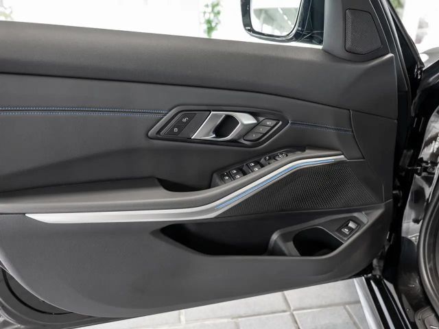 BMW 320 320i M-Sport Touring