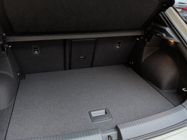 Volkswagen T-Roc 2.0 TSI DSG R-Line