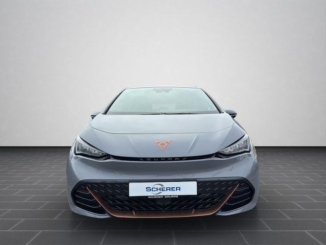 Cupra Born Born LED PDC KAMRA