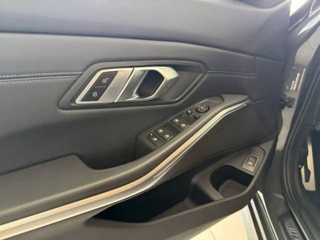 BMW 320 320d M-Sport Touring xDrive