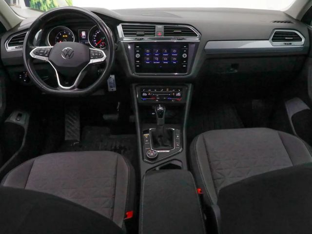 Volkswagen Tiguan 2.0 TSI DSG