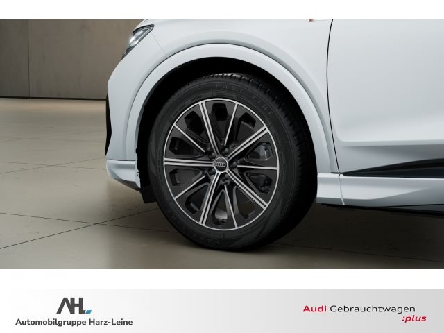 Audi Q4 e-tron SUV 45 e-tron Audi Q4 e-tron