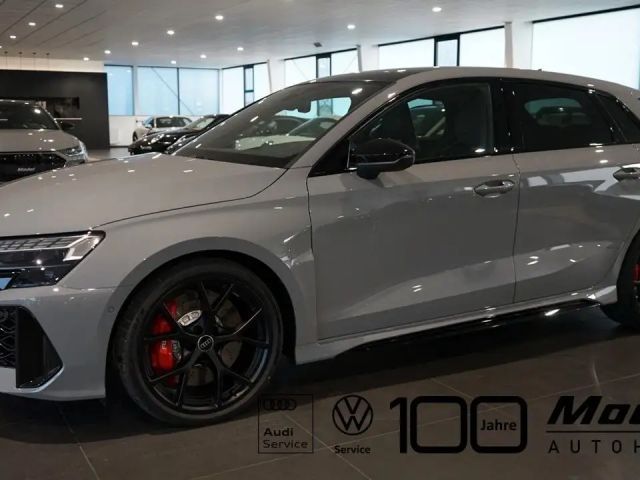 Audi RS3 Sedan Sportback