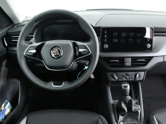 Skoda Kamiq Essence TSI