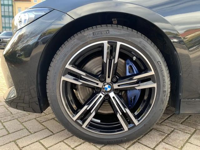 BMW 330 330i M-Sport Sedan xDrive