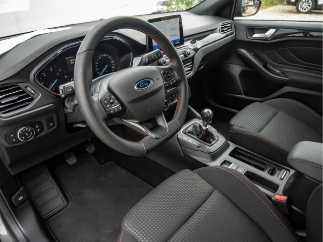 Ford Focus ST Line Wagon