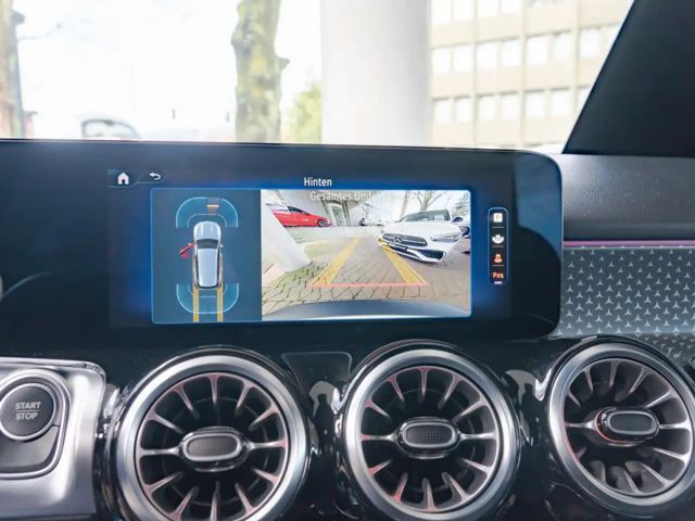 Mercedes-Benz EQB 300 4MATIC Progressive