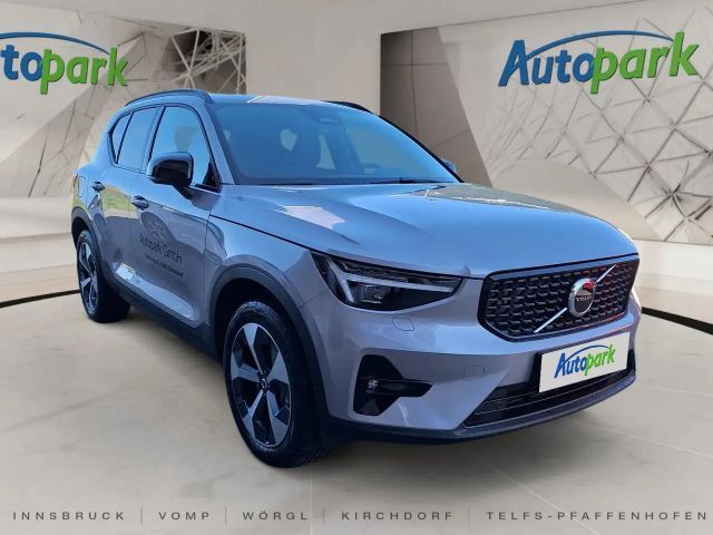 Volvo XC40 Dark Plus