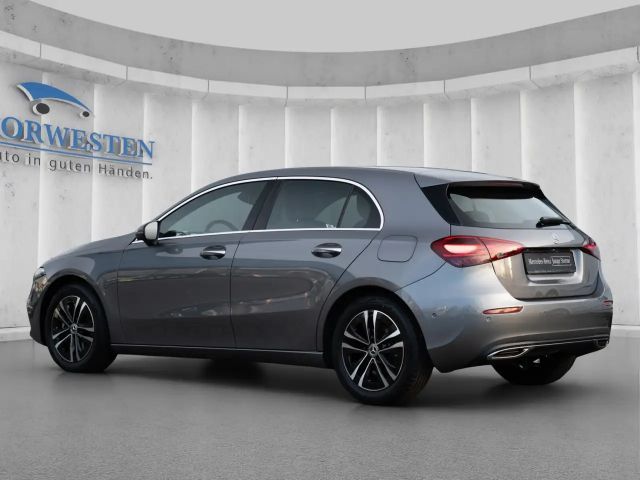 Mercedes-Benz A 180 Hatchback Progressive