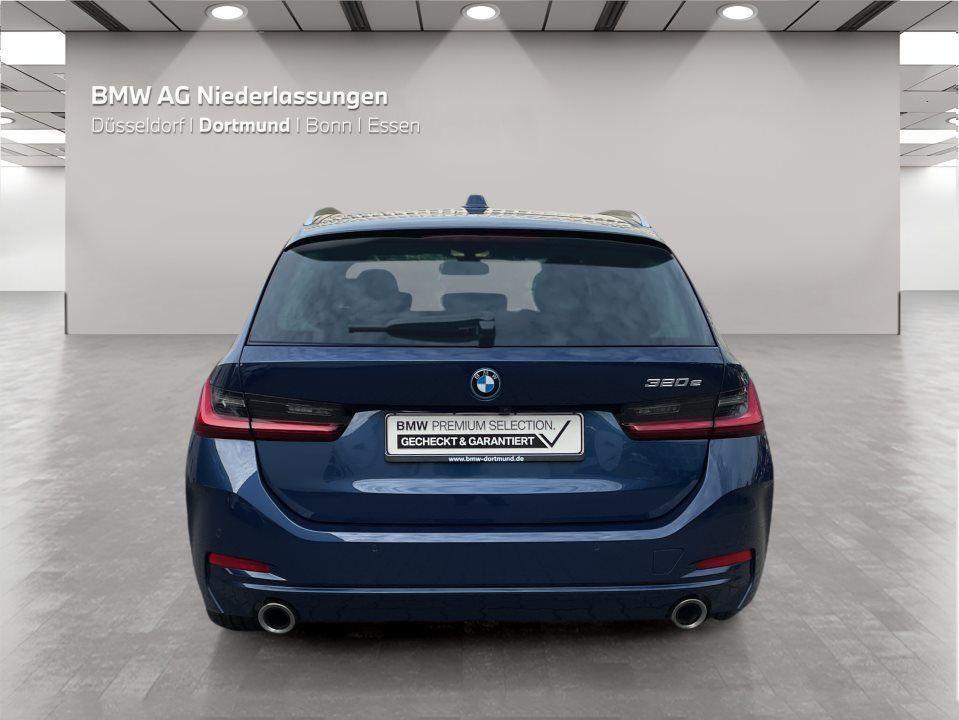 BMW 320 320e Touring