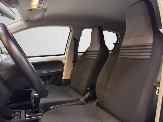 Volkswagen e-up! Plus Style